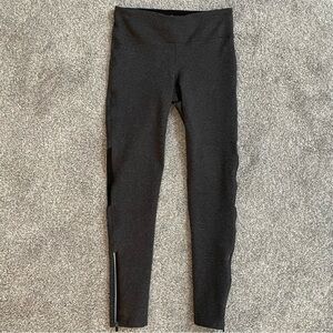 Rabbit Women's Size SM Activewear Running Gray Zip Ankle 26 x 25 Leggings